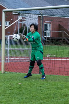 Bild 12 - C-Juniorinnen Halstenbek-Rellingen - St.Pauli : Ergebnis: 0:5